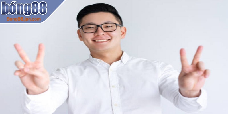 Cách liên hệ trực tiếp hoặc theo dõi bài chia sẻ của CEO Văn Nam